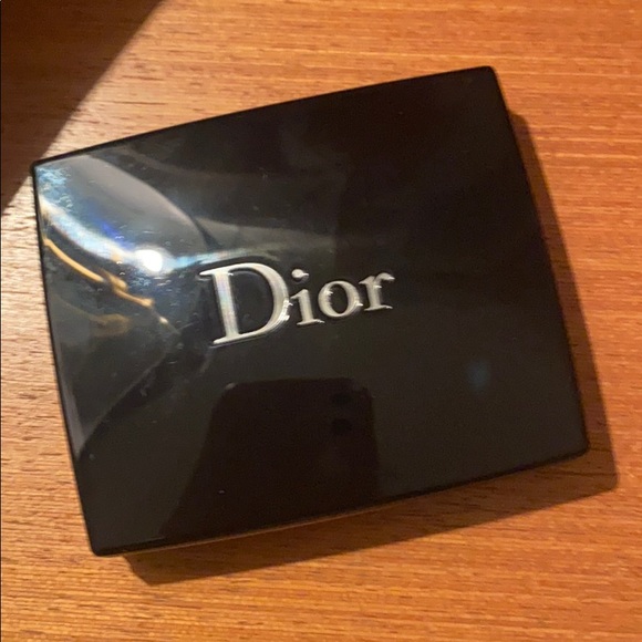Dior eyeshadow palette - Picture 2 of 3